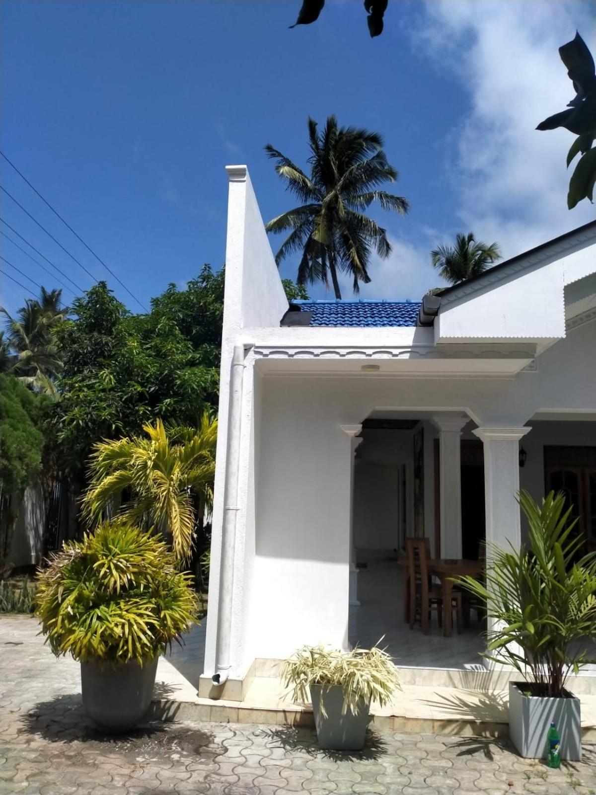 Holidays Hotel Nainamadama Exterior foto